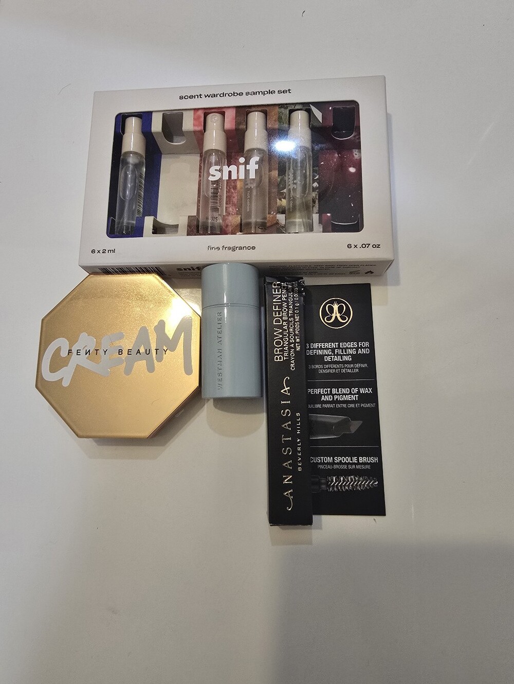 LUXURY fragrance/makeup Lot
